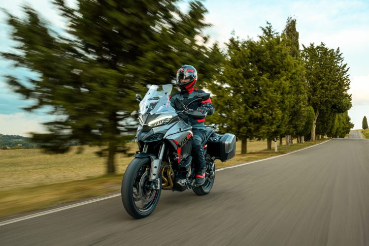 06_-_MY27_MULTISTRADA_V4_GT_DYNAMICS_10