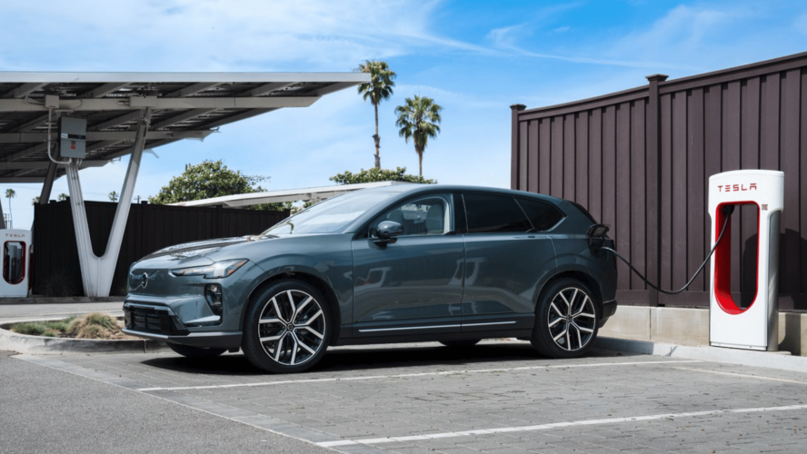 16x9_Fast_charging_gets_even_easier_for_all-electric_Volvo_drivers_260526_(2)_(1)