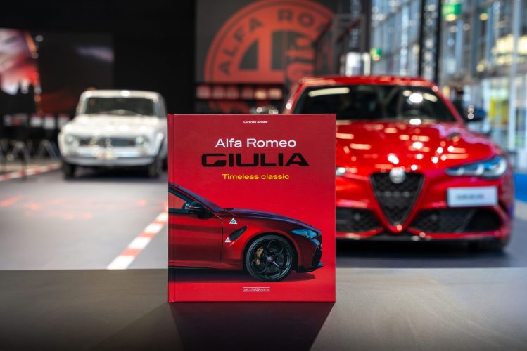 ALFA ROMEO_Auto & Moto D'Epoca Bologna(4)